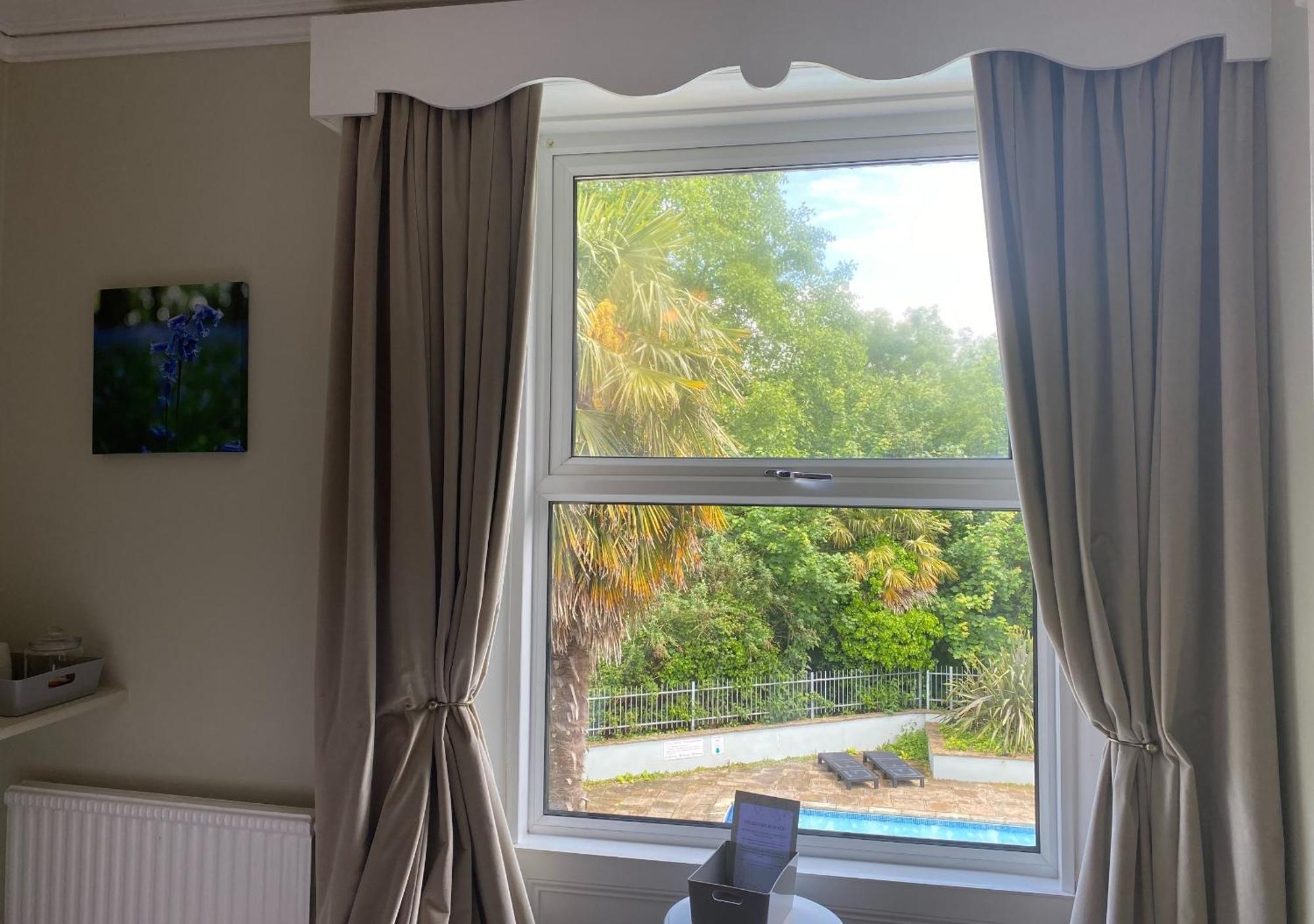 Fernhill Hotel Lyme Regis Buitenkant foto