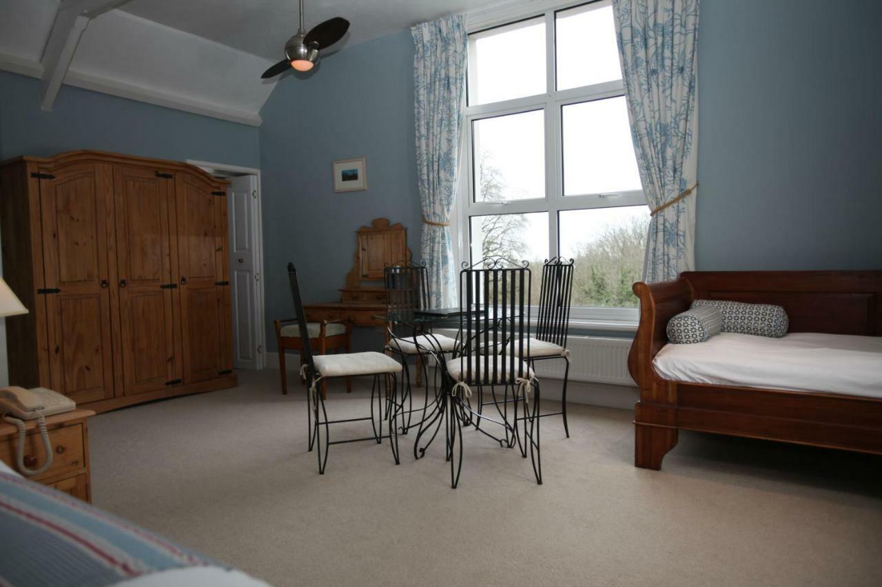 Fernhill Hotel Lyme Regis Buitenkant foto